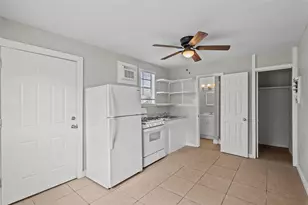 311 9th St N, Texas City, TX 77590 - Photo 3