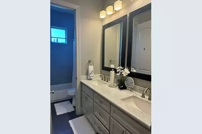 38 Jarvis Row Circle, The Woodlands, TX 77380 - Photo 11