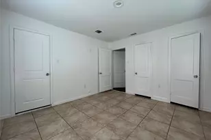 1108 Redbud Cir, Pasadena, TX 77502 - Photo 7