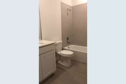 421 Robin Street, Angleton, TX 77515 - Photo 5