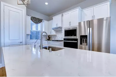 10009 Cloud Mist Drive, Houston, TX 77080 - Photo 1