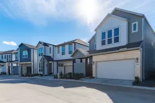 10009 Cloud Mist Dr, Houston, TX 77080 - Photo 3