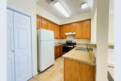 9400 Bellaire Blvd #603, Houston, TX 77036 - Photo 7