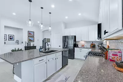 2291 Oak Run Parkway, New Braunfels, TX 78132 - Photo 9