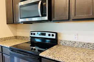 11042 Hillside Creek Dr, Humble, TX 77396 - Photo 15