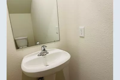 11042 Hillside Creek Drive, Humble, TX 77396 - Photo 9