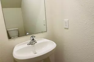 11042 Hillside Creek Dr, Humble, TX 77396 - Photo 9