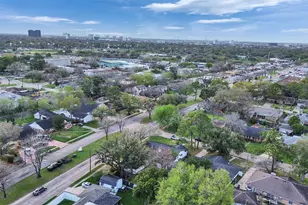 5675 Sylmar Rd, Houston, TX 77081 - Photo 39