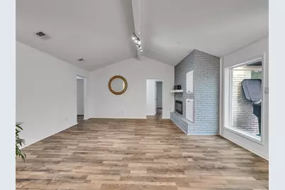 5675 Sylmar Road, Houston, TX 77081 - Photo 17