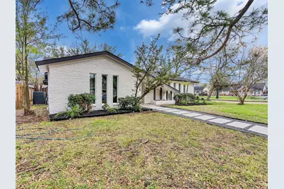 5675 Sylmar Road, Houston, TX 77081 - Photo 11