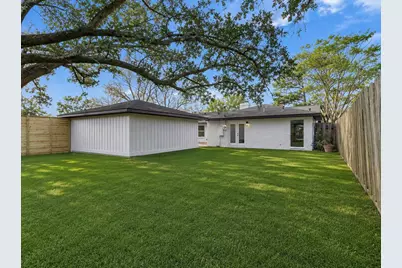 5675 Sylmar Road, Houston, TX 77081 - Photo 35