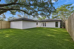 5675 Sylmar Rd, Houston, TX 77081 - Photo 35