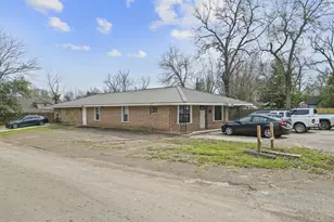 300 Cedar Bend, Crockett, TX 75835 - Photo 1