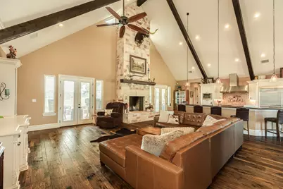 620 Brit Baily Blvd, Angleton, TX 77515 - Photo 7