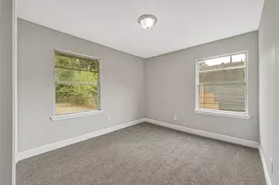 5607 Northridge Dr, Houston, TX 77033 - Photo 21
