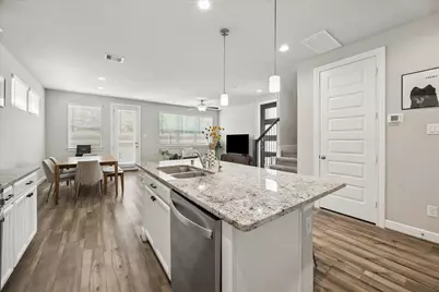 9808 Rugged Oaks Drive, Houston, TX 77080 - Photo 9