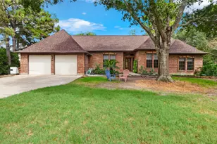 97 Avenue J, Dickinson, TX 77539 - Photo 35