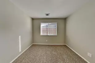 10726 Perigrine Dr, Houston, TX 77065 - Photo 13