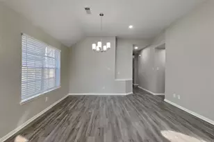 10726 Perigrine Dr, Houston, TX 77065 - Photo 7