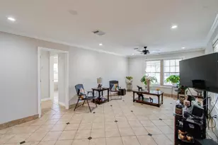 5423 N Shady Creek Dr, Houston, TX 77017 - Photo 7