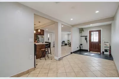 5423 N Shady Creek Drive, Houston, TX 77017 - Photo 5