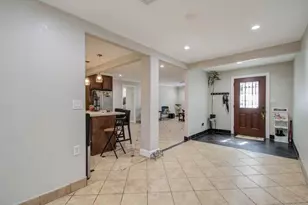 5423 N Shady Creek Dr, Houston, TX 77017 - Photo 5