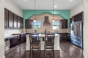1102 W 15th 1/2 St, Houston, TX 77008 - Photo 17