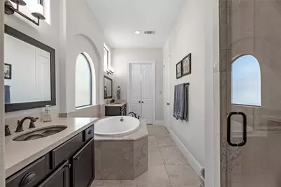 1102 W 15th 1/2 Street #A, Houston, TX 77008 - Photo 25
