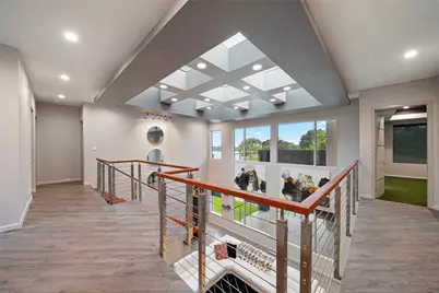 18658 Martinique Drive, Houston, TX 77058 - Photo 21