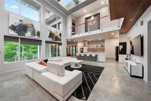 18658 Martinique Dr, Houston, TX 77058 - Photo 5