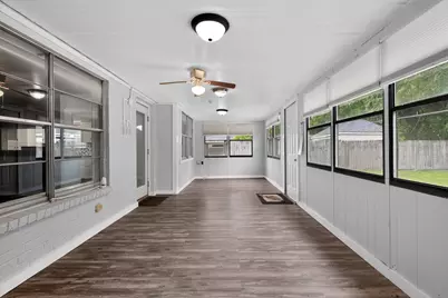9915 Forest Hollow Drive, Baytown, TX 77521 - Photo 29