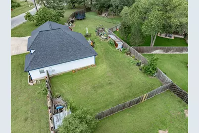 234 Park Drive, La Grange, TX 78945 - Photo 3