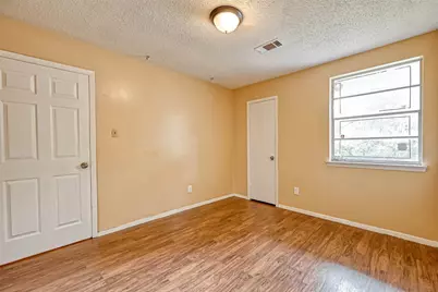 14427 Campden Hill Road, Houston, TX 77045 - Photo 7