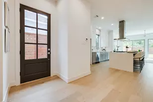118 E 23rd St, Houston, TX 77008 - Photo 3