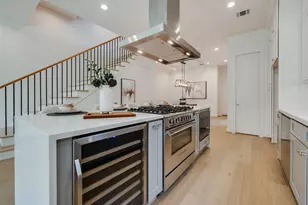 118 E 23rd St, Houston, TX 77008 - Photo 13