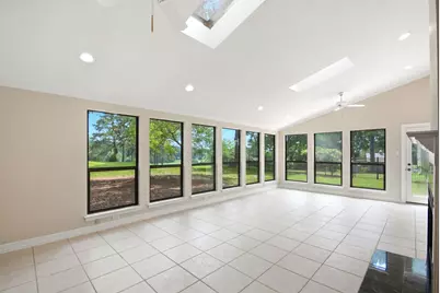 22509 Pebble Beach Way, Huntsville, TX 77320 - Photo 5