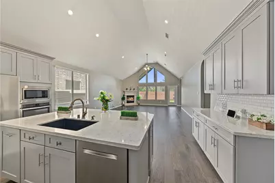 6723 Sotoria Lane, Sugar Land, TX 77479 - Photo 11