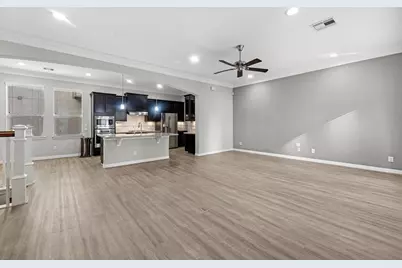 458 N Live Oak Street, Houston, TX 77003 - Photo 9