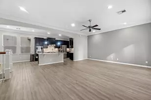 458 N Live Oak St, Houston, TX 77003 - Photo 9