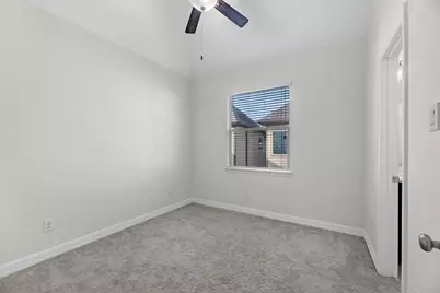 458 N Live Oak Street, Houston, TX 77003 - Photo 23