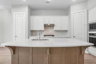 16646 Texas Hill Country Rd, Cypress, TX 77433 - Photo 7