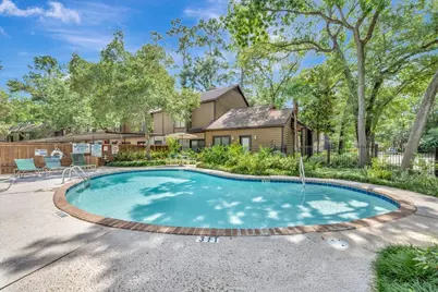 11711 Memorial Drive #135, Houston, TX 77024 - Photo 33