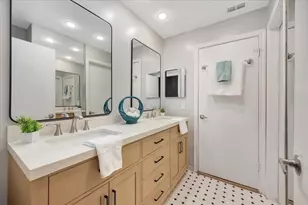 11711 Memorial Dr, Houston, TX 77024 - Photo 7