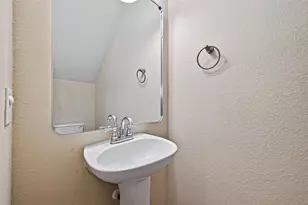 4671 Trembling Forest Ln, Houston, TX 77092 - Photo 9