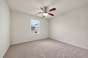 4671 Trembling Forest Ln, Houston, TX 77092 - Photo 33