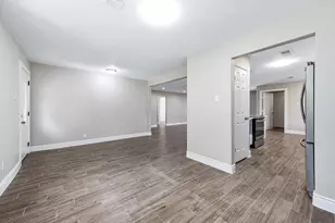 13725 W 6th St, Santa Fe, TX 77517 - Photo 9