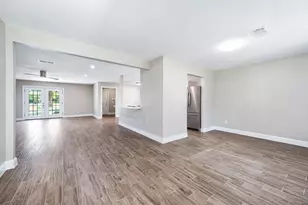 13725 W 6th St, Santa Fe, TX 77517 - Photo 7