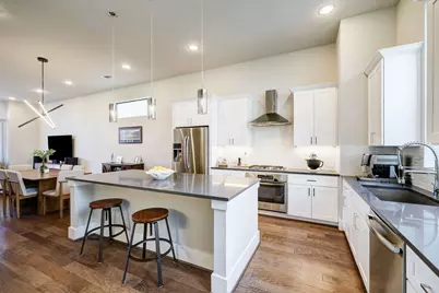 5711 Larkin Street #B, Houston, TX 77007 - Photo 5