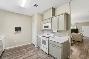 188 County Rd 480, Dayton, TX 77535 - Photo 11