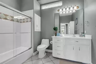 1323 Wahini St, Tiki Island, TX 77554 - Photo 27